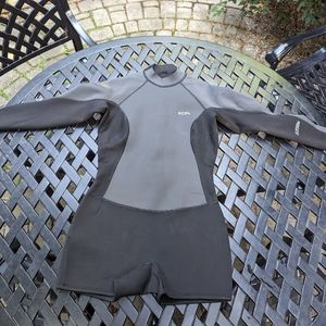 Xcel Women's 2mm Axis Back Zip Boycut Short Springsuit Wetsuit, size 12